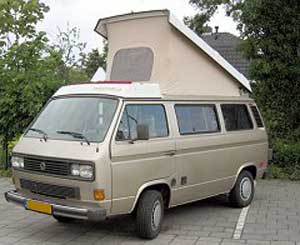 Vanagon camper met geopend hefdak