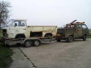 T3 Syncro 16inch enkelcabine pick-up restauratie project op autoambulance