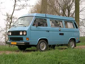 Blauwe VW T3 Westfalia camper vanagon