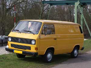 VW T3 gesloten bestelbus in berm